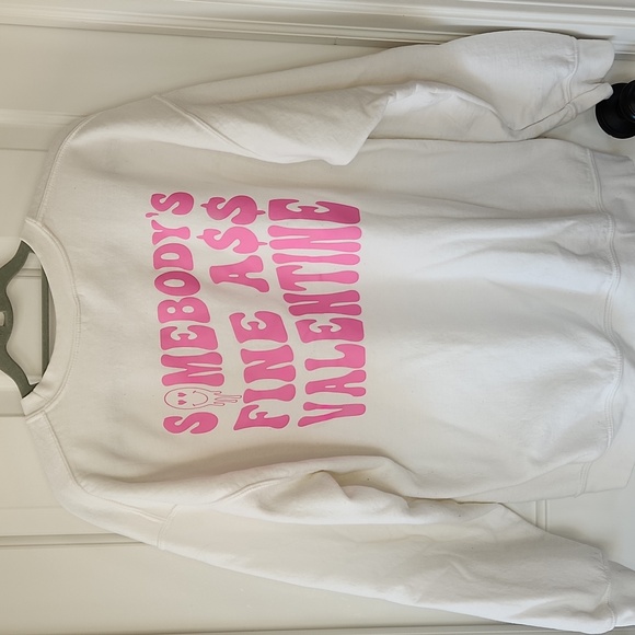 Gildan White Sweatshirt with Pink Smiley Graphic - Picture 3 of 4